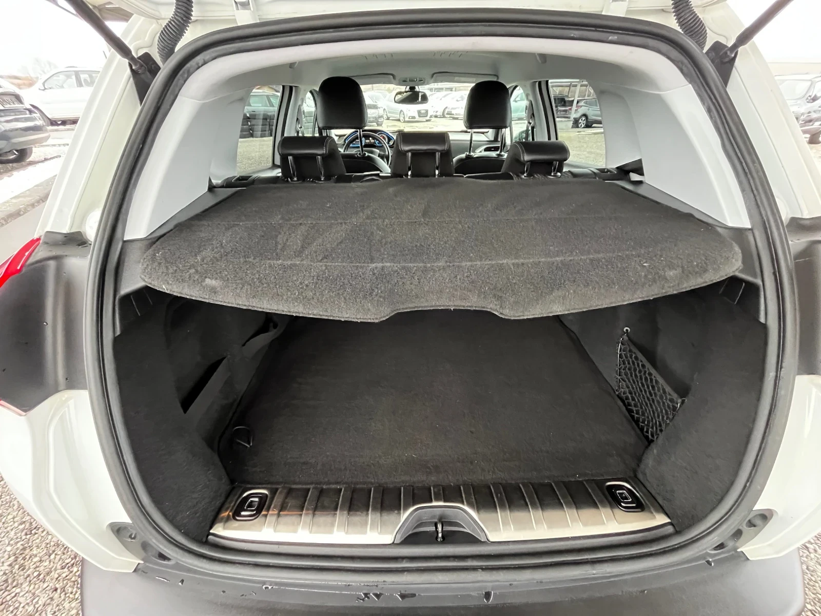 Peugeot 2008 1.6HDi / Euro 6 / Allure | Mobile.bg � ����������� 12