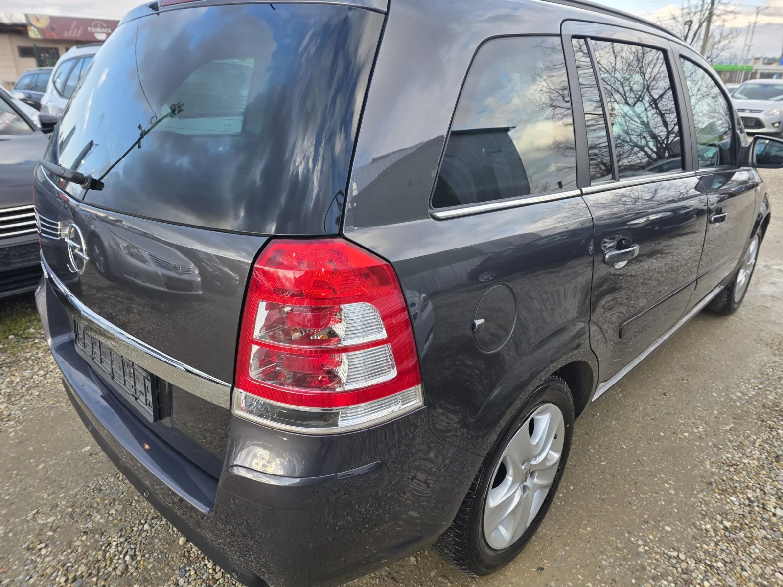 Opel Zafira 1.8 FACELIFT, 6+ 1 - изображение 4