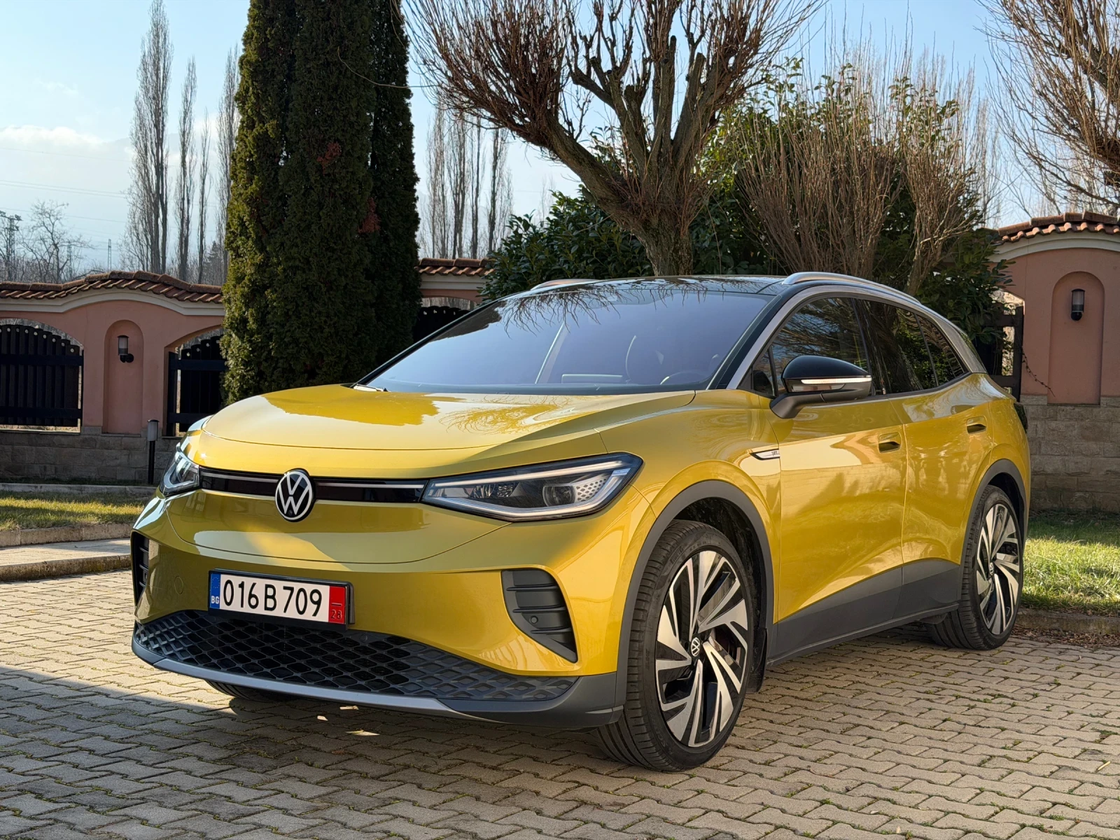 VW ID.4 1st/PRO/21/Pano/82kw/Memory/360/HeadUp/104km