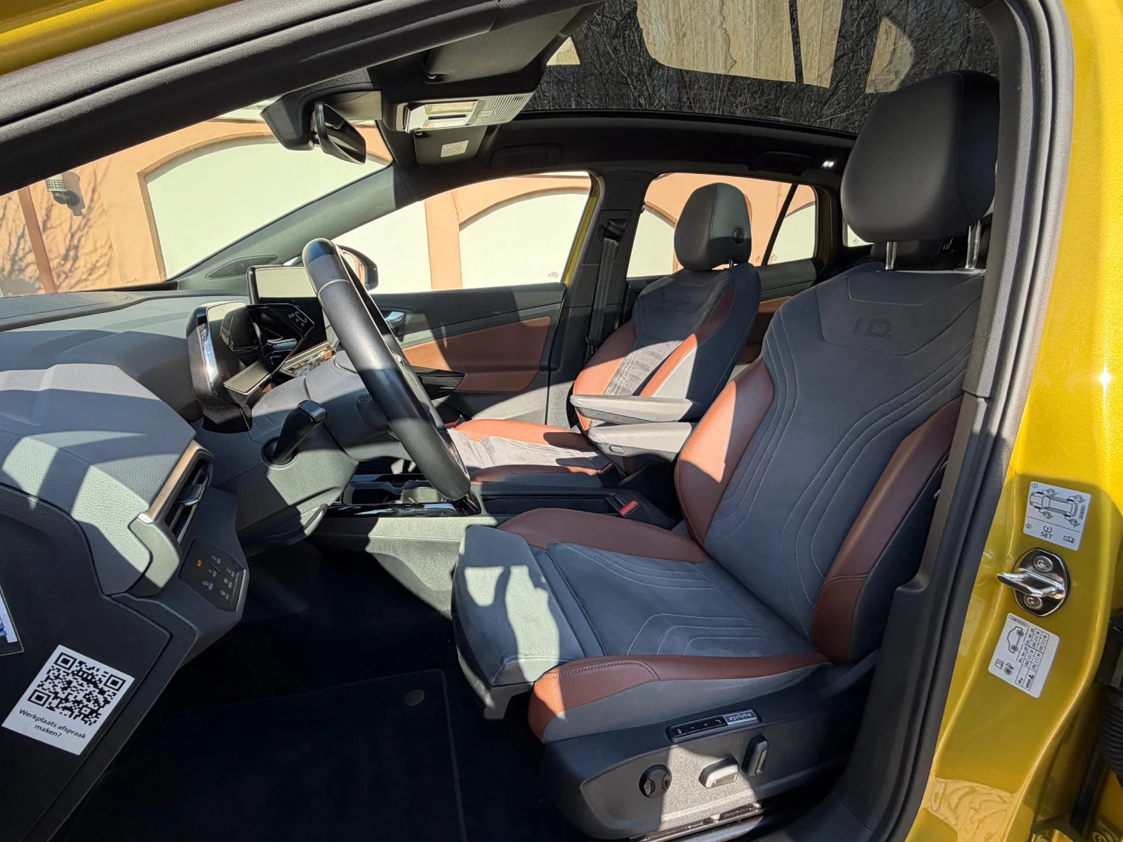 VW ID.4 1st/PRO/21/Pano/82kw/Memory/360/HeadUp/104km, снимка 8 - Автомобили и джипове - 53420573