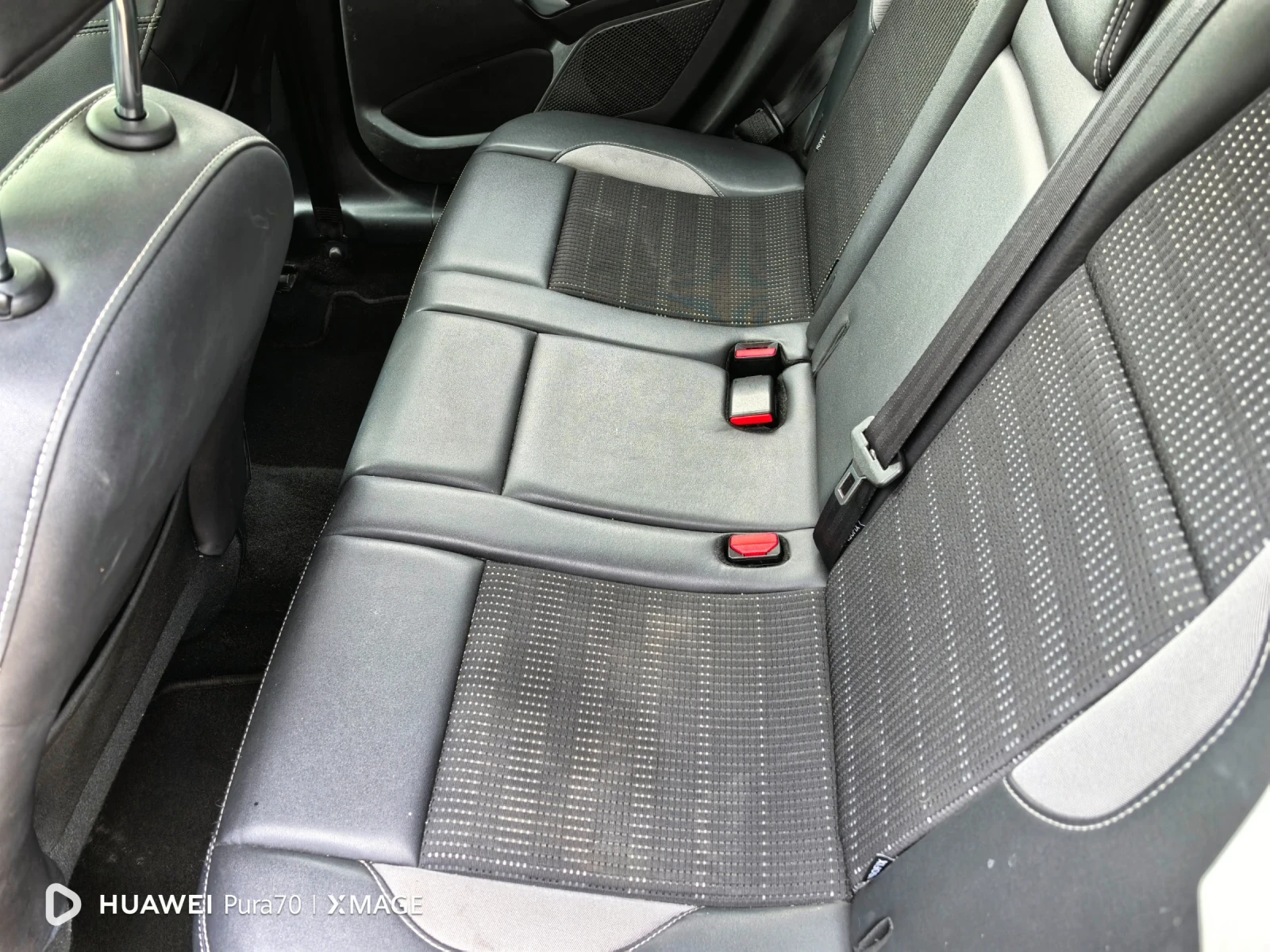 Peugeot 2008 Стъклен таван, снимка 10 - Автомобили и джипове - 53716415