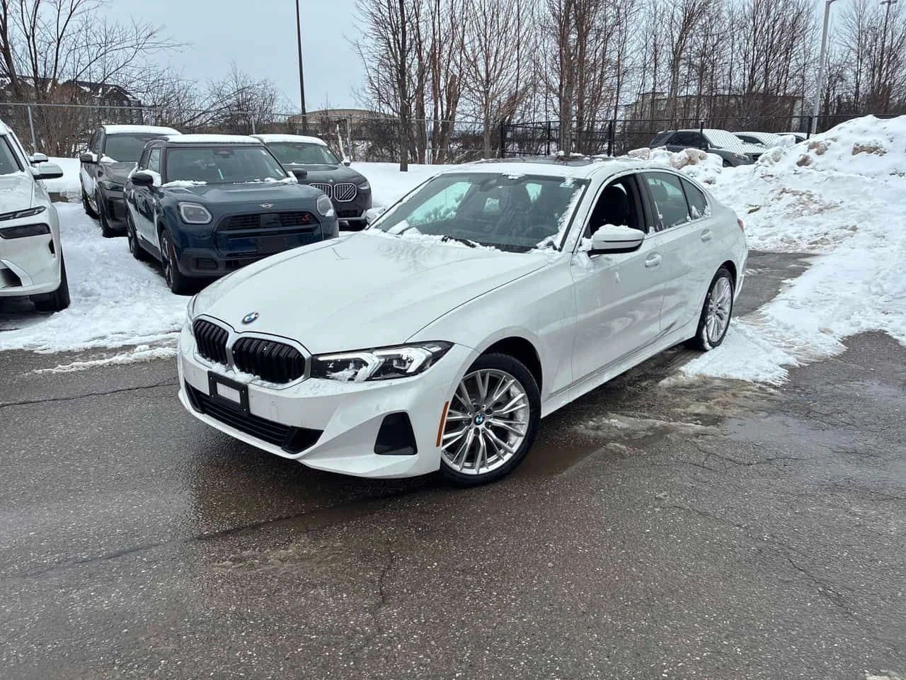 BMW 330 * 330i xDrive * PANO* ПОДГРЕВ* KEYLESS* 