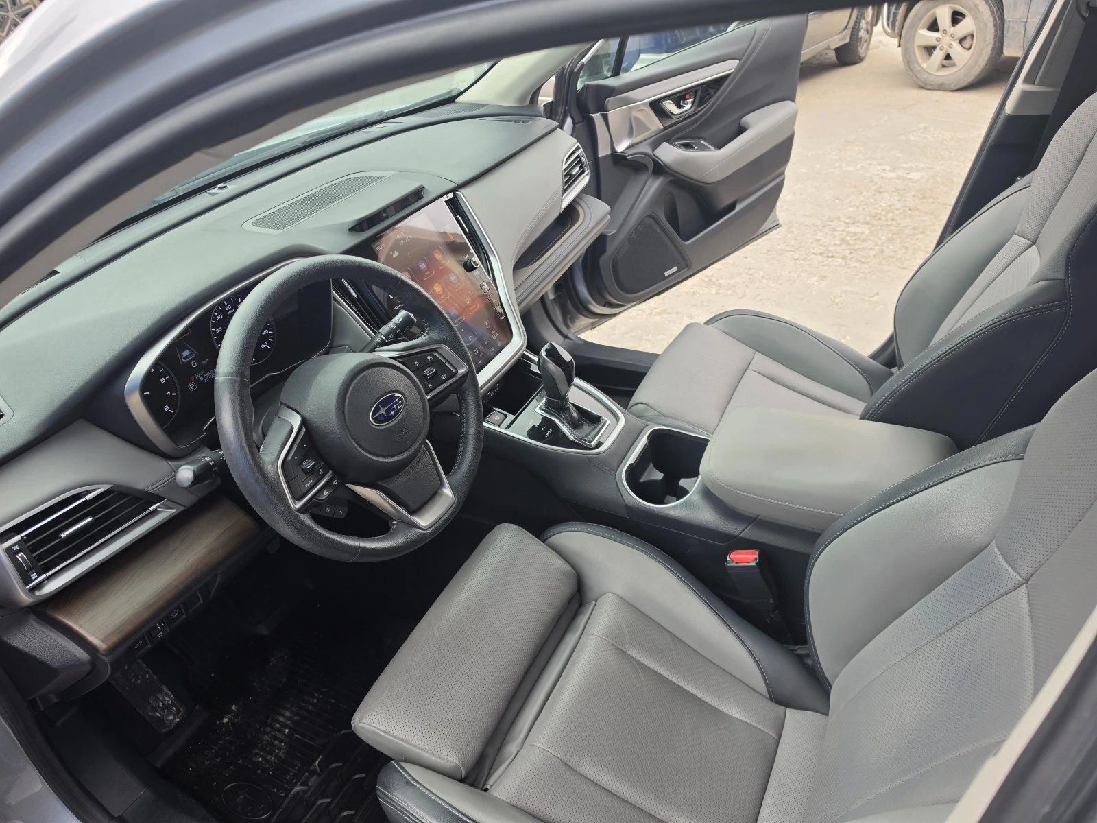 Subaru Outback 2.4 XT Limited, снимка 9 - Автомобили и джипове - 53938884