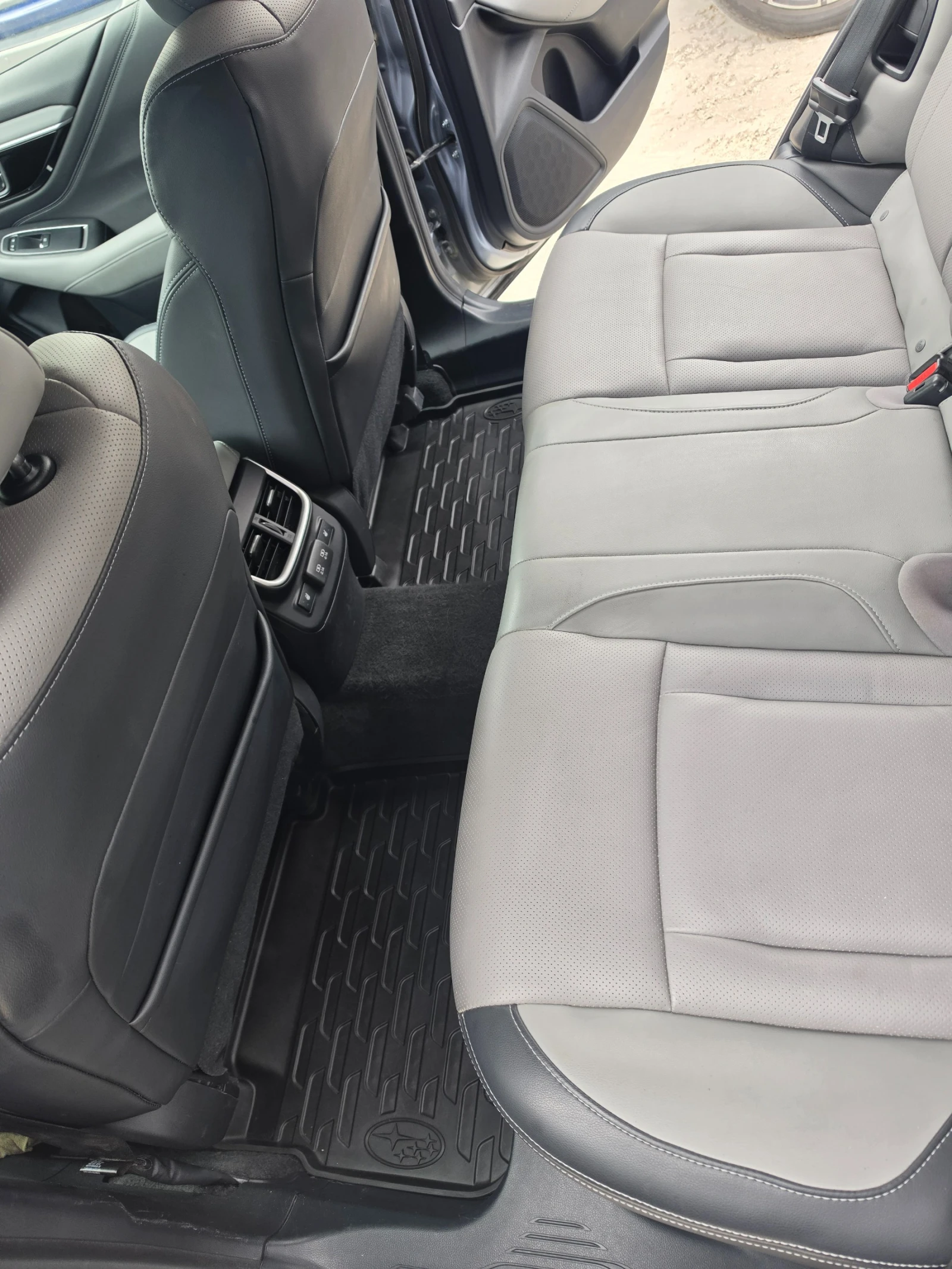 Subaru Outback 2.4 XT Limited, снимка 10 - Автомобили и джипове - 53938884