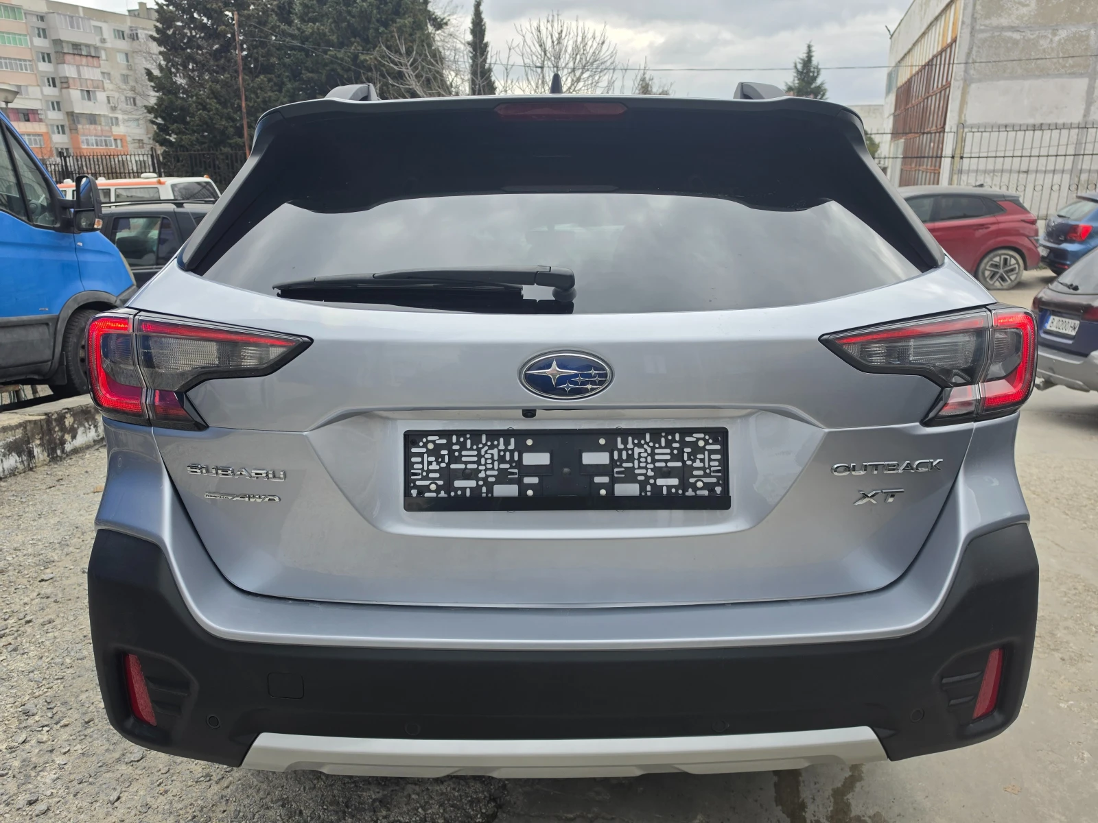 Subaru Outback 2.4 XT Limited, снимка 5 - Автомобили и джипове - 53938884