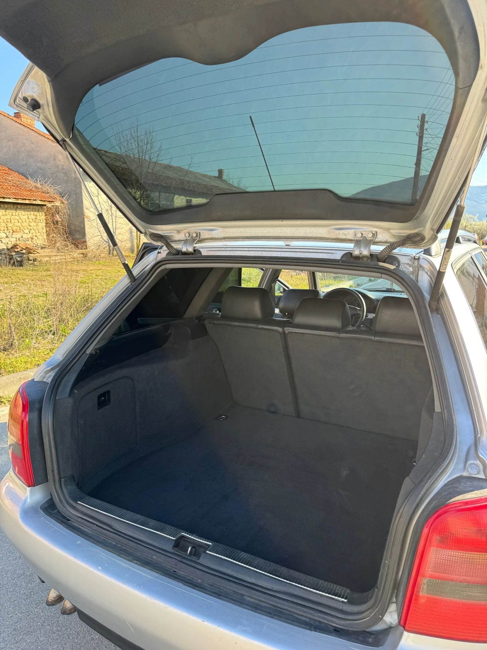 Audi A4, снимка 8 - Автомобили и джипове - 54114606