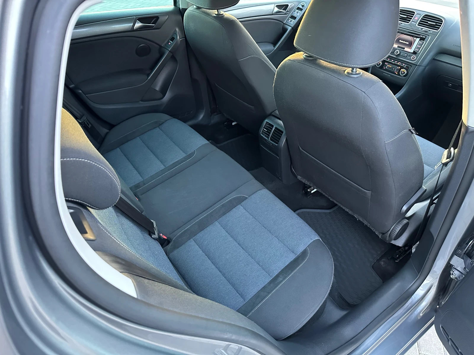 VW Golf STYLE. AVTOMAT, снимка 13 - Автомобили и джипове - 54317276