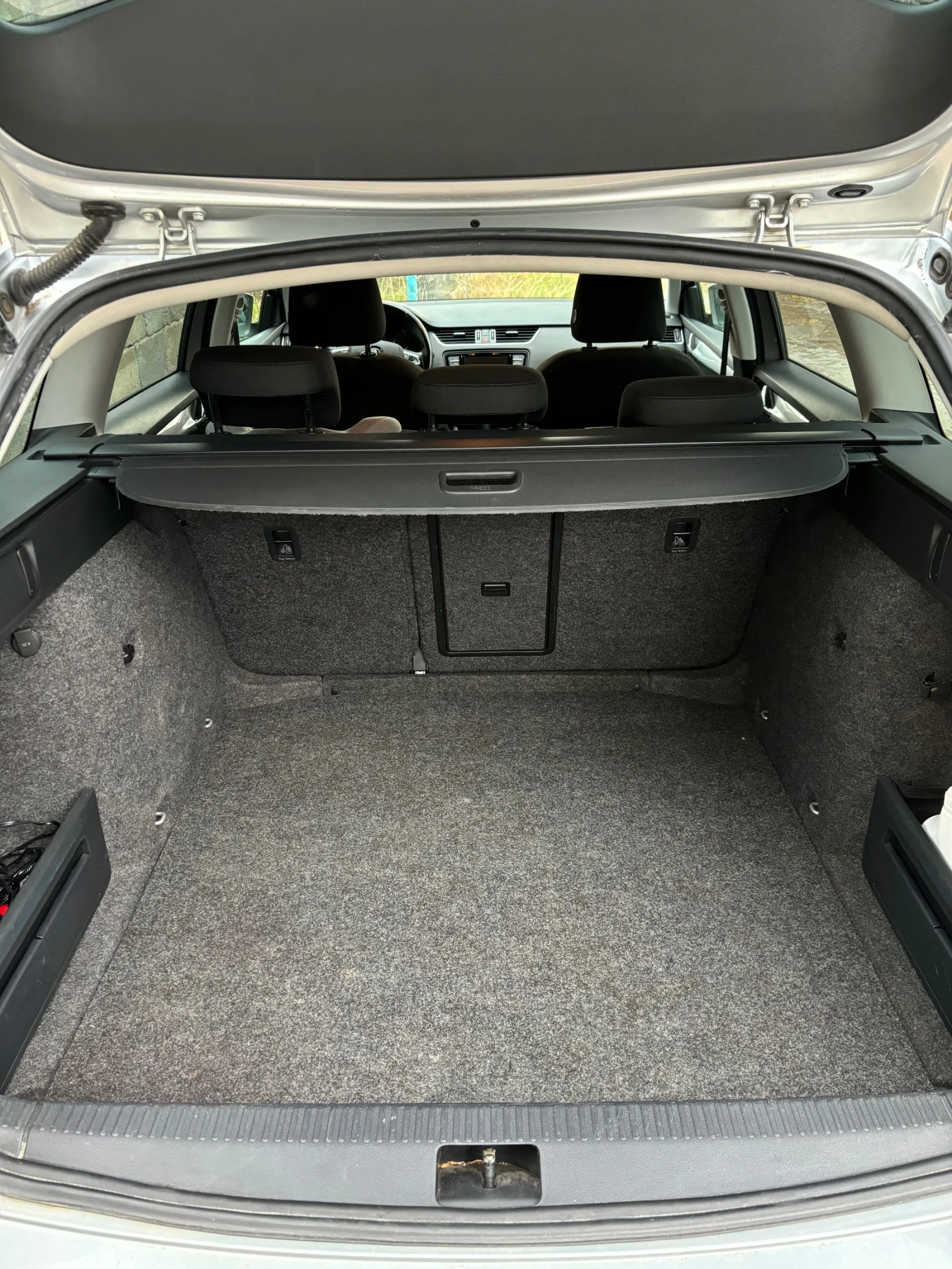 Skoda Octavia 2.0 tdi 150 hp, снимка 11 - Автомобили и джипове - 54373983