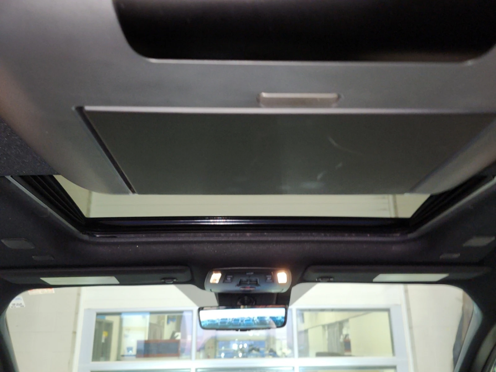 Toyota Sienna HYBRID PLATINUM * AWD * CARFAX * ���� ������ *  | Mobile.bg � ����������� 11