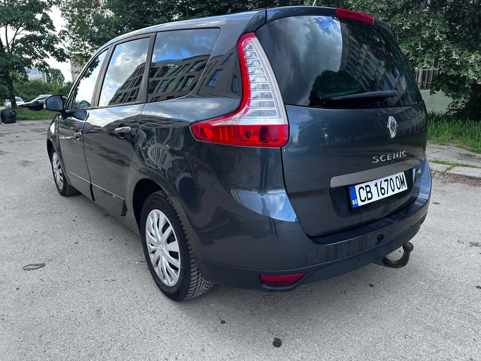 Renault Grand scenic 1.6 Дизел 130к 2011г Австрия, снимка 6 - Автомобили и джипове - 54512555