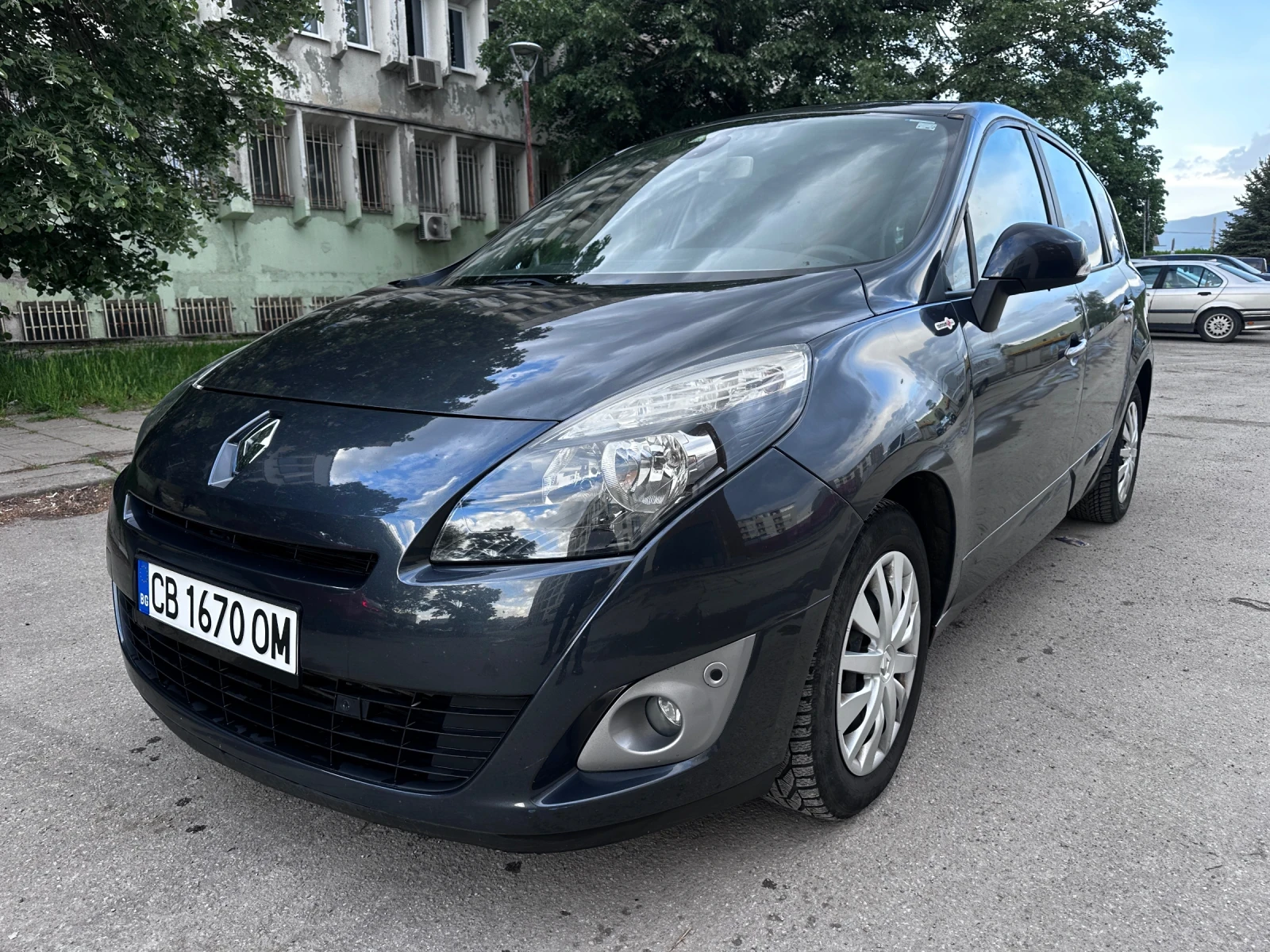 Renault Grand scenic 1.6 Дизел 130к 2011г Австрия