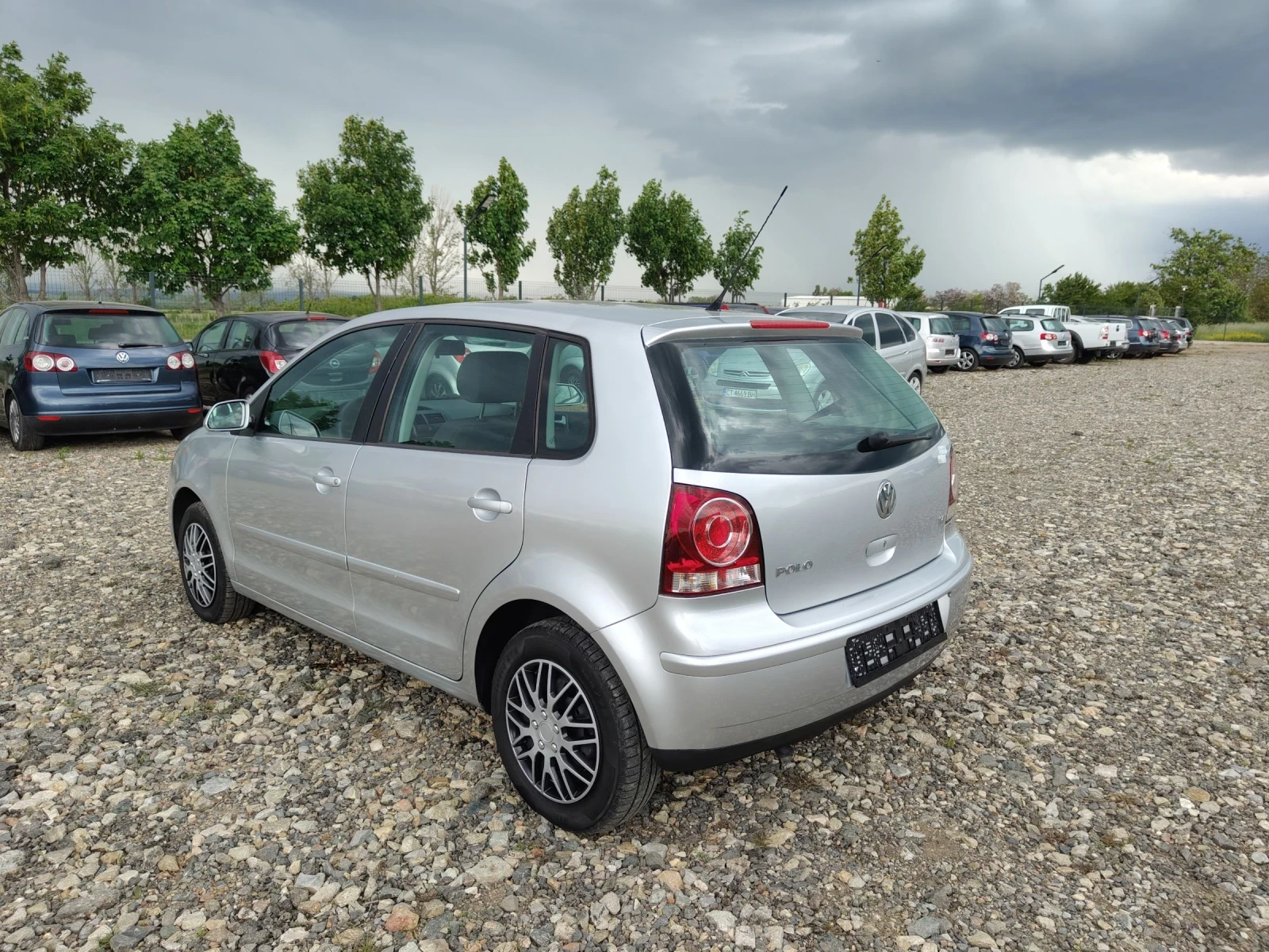VW Polo 1.4 75 климатик , снимка 4 - Автомобили и джипове - 54574558