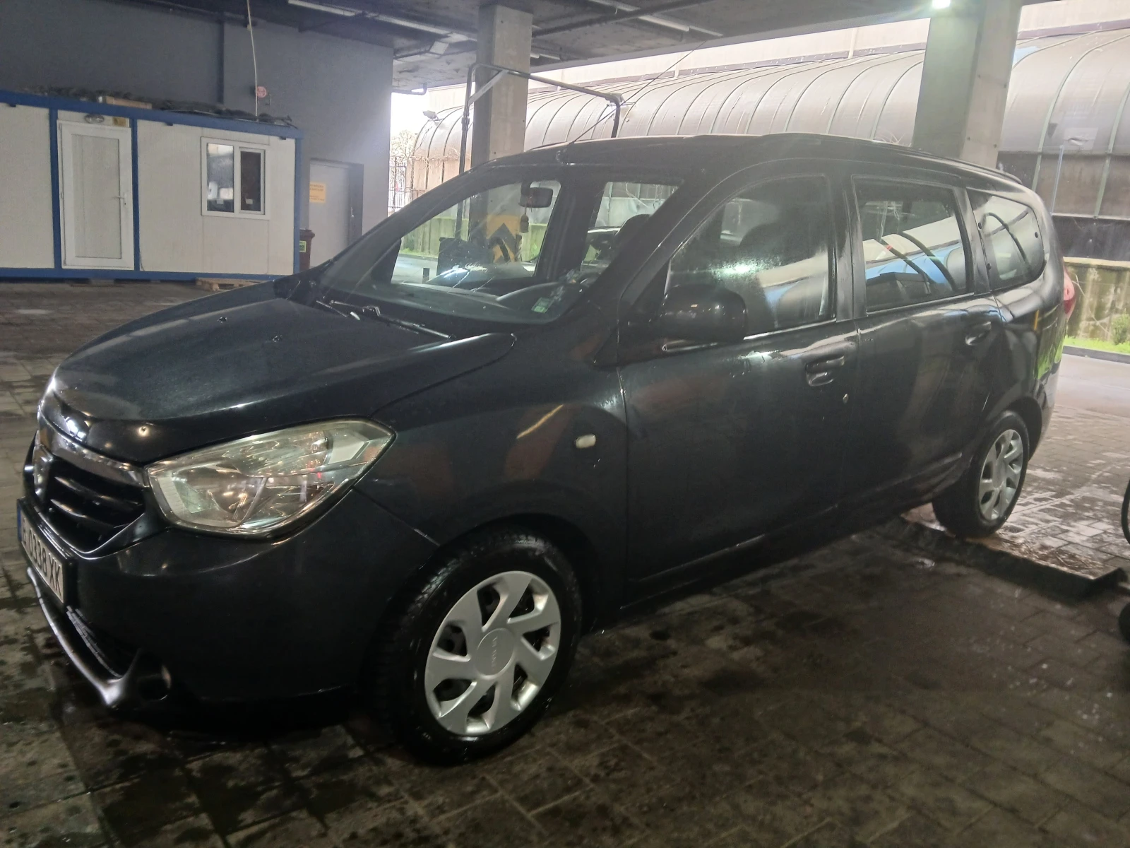 Dacia Lodgy 1.5 DCI-7mesta, снимка 4 - Автомобили и джипове - 54907495