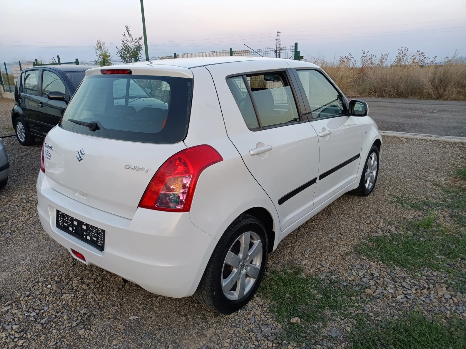 Suzuki Swift 1, 3i GL | Mobile.bg � ����������� 6