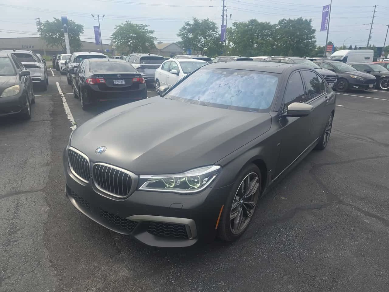 BMW 760 * xDrive * CARFAX * V12 * ДИГИТАЛЕН КЛЮЧ
