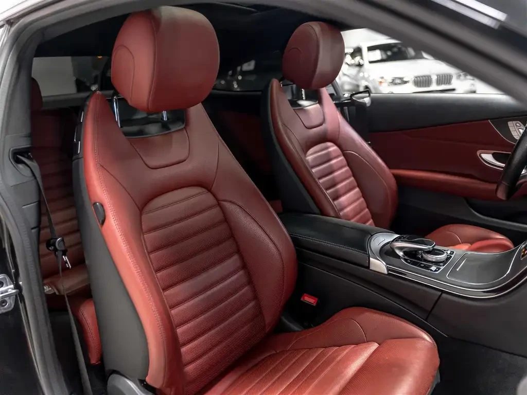 Mercedes-Benz C 300 AMG* LINE* 4MATIC* ДИГИТАЛНО* ТАБЛО* 360КАМЕРА* ПО, снимка 14 - Автомобили и джипове - 55619283