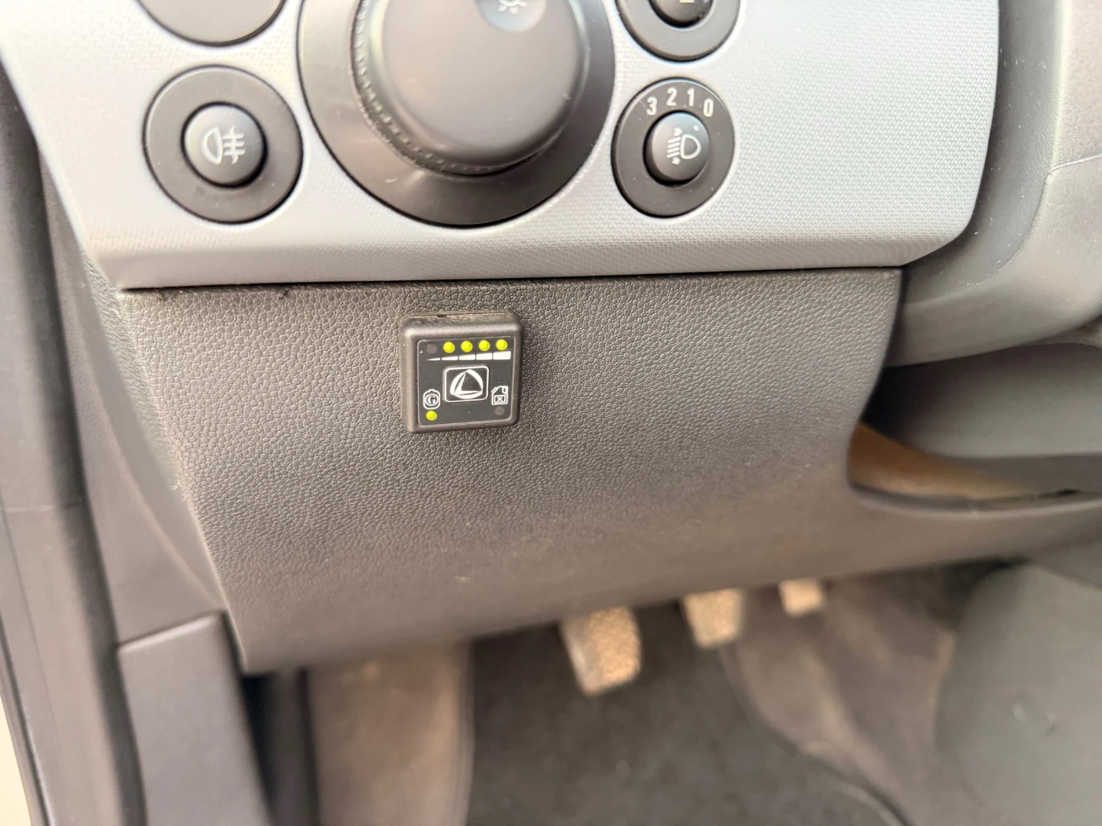 Opel Astra Газ.Инжекцион , снимка 12 - Автомобили и джипове - 55798490