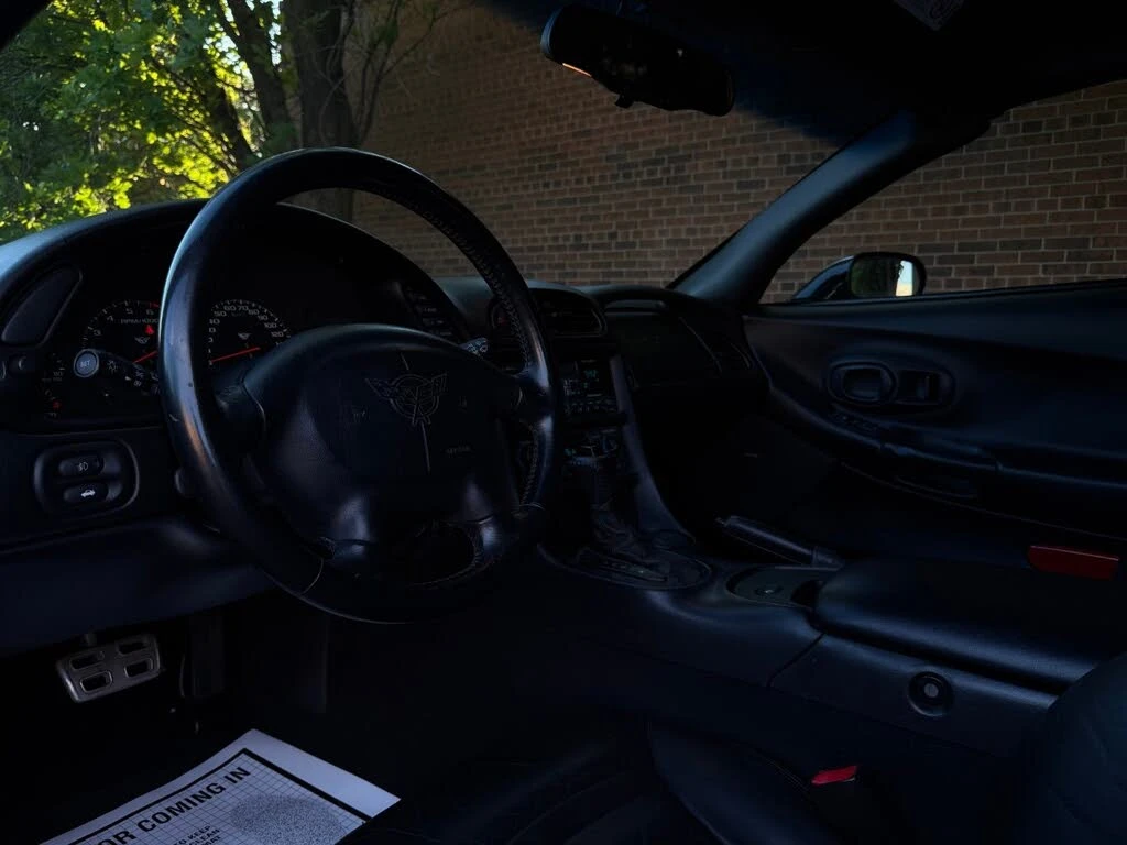Chevrolet Corvette Coupe * RWD * АвтоКредит * (ЦЕНА ДО БГ), снимка 12 - Автомобили и джипове - 56024507