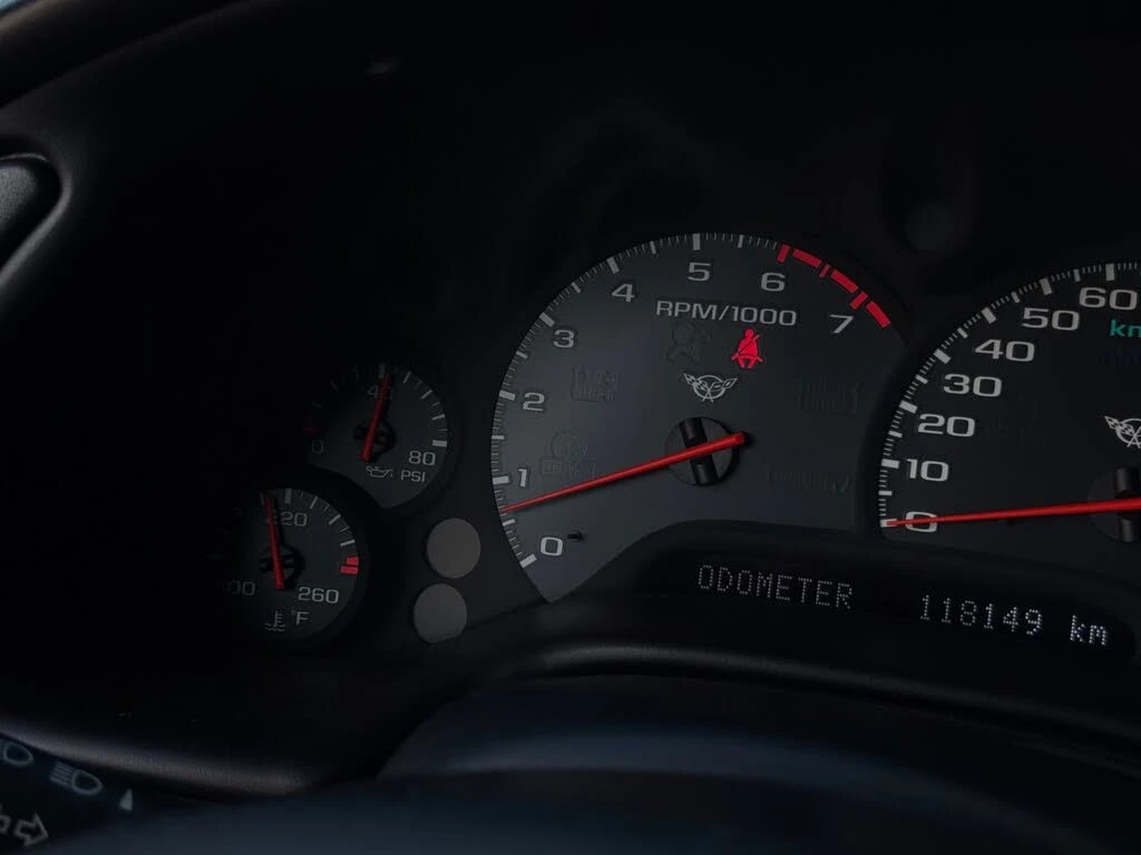 Chevrolet Corvette Coupe * RWD * АвтоКредит * (ЦЕНА ДО БГ), снимка 14 - Автомобили и джипове - 56024507