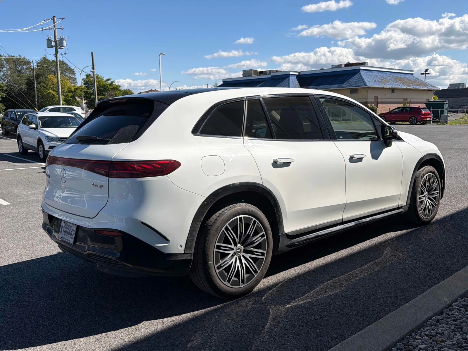 Mercedes-Benz EQS 450 | CARFAX | БЕЗ ИНЦИДЕНТИ, снимка 4 - Автомобили и джипове - 56133697