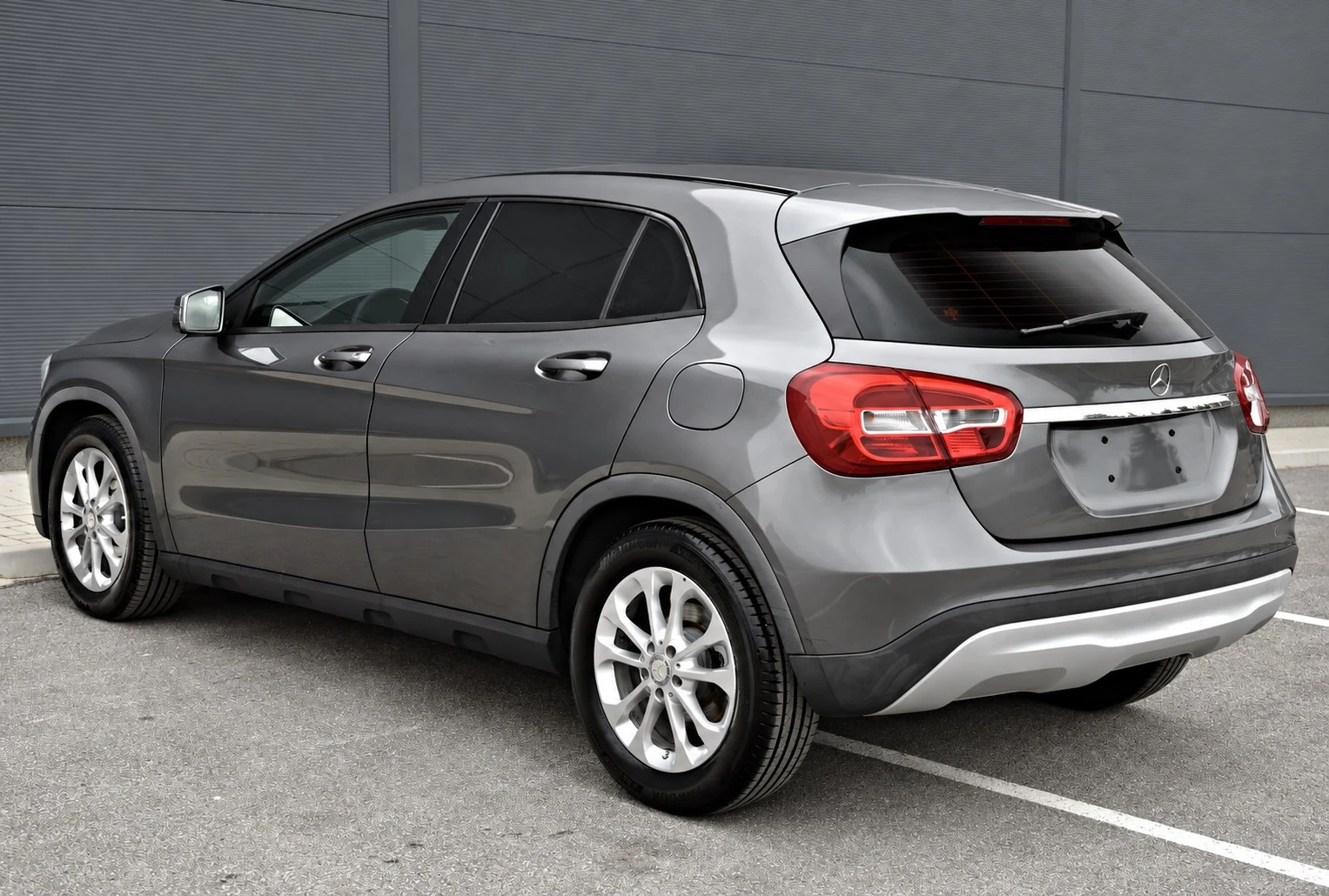 Mercedes-Benz GLA 200, снимка 7 - Автомобили и джипове - 56235258