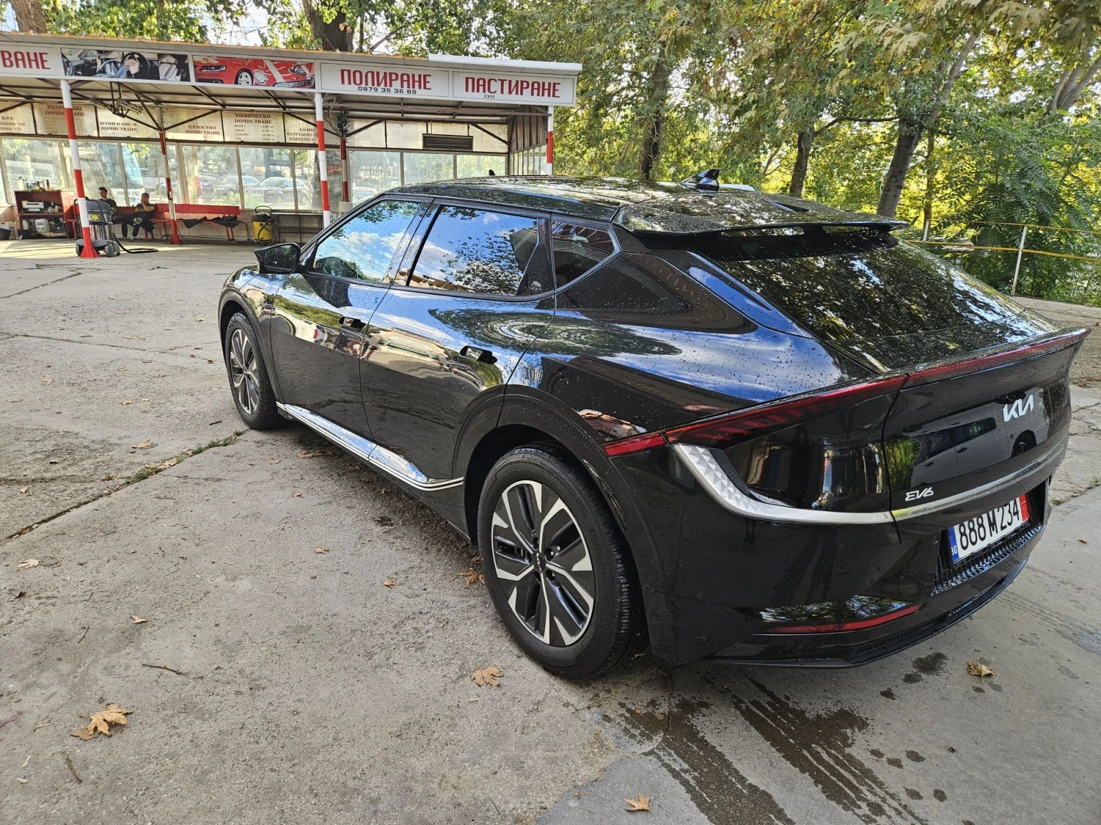 Kia EV6, снимка 7 - Автомобили и джипове - 56315541