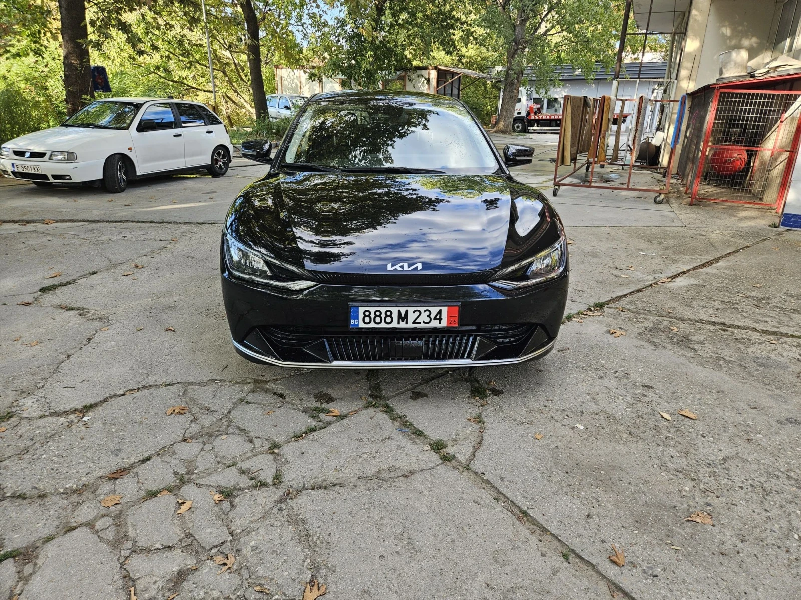 Kia EV6, снимка 3 - Автомобили и джипове - 56315541