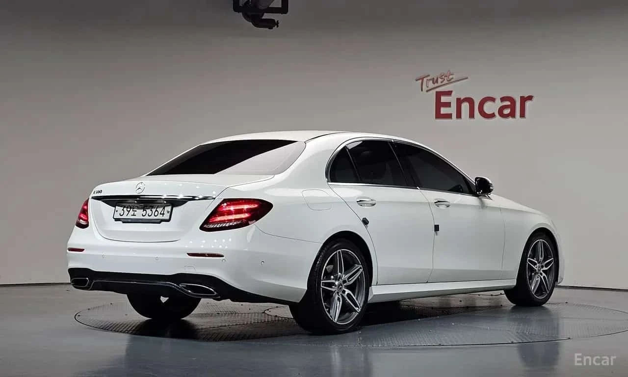 Mercedes-Benz E 300 * AMG Line/360/�����/�����/������/ | Mobile.bg � ����������� 2