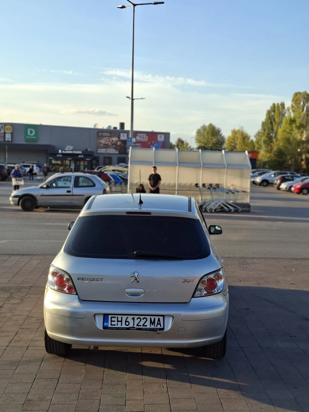 Peugeot 307 Хечбек, снимка 3 - Автомобили и джипове - 56494590