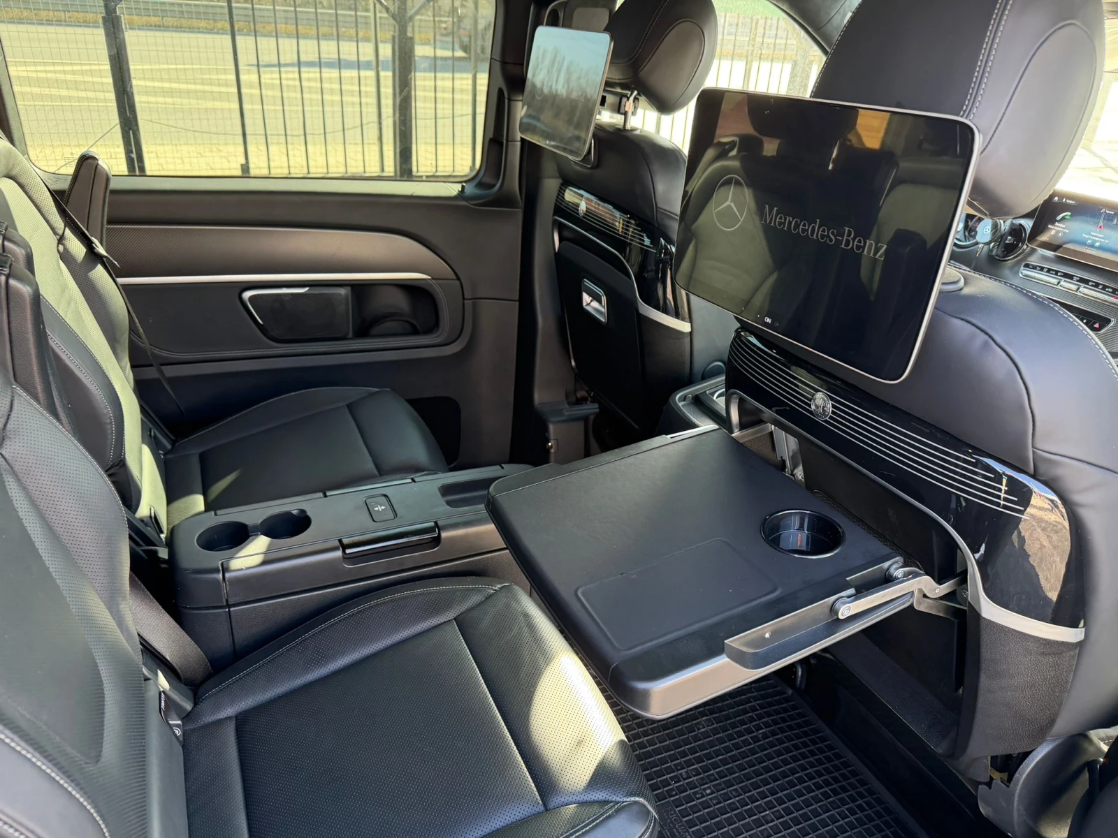 Mercedes-Benz V 300 AMG FULL EXTRI, снимка 12 - Автомобили и джипове - 56676727