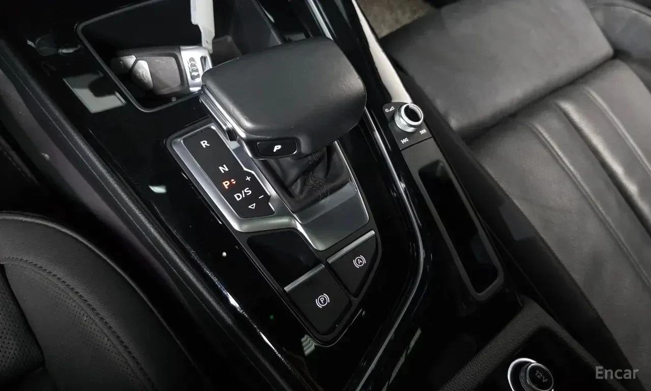Audi A4, снимка 10 - Автомобили и джипове - 56727757