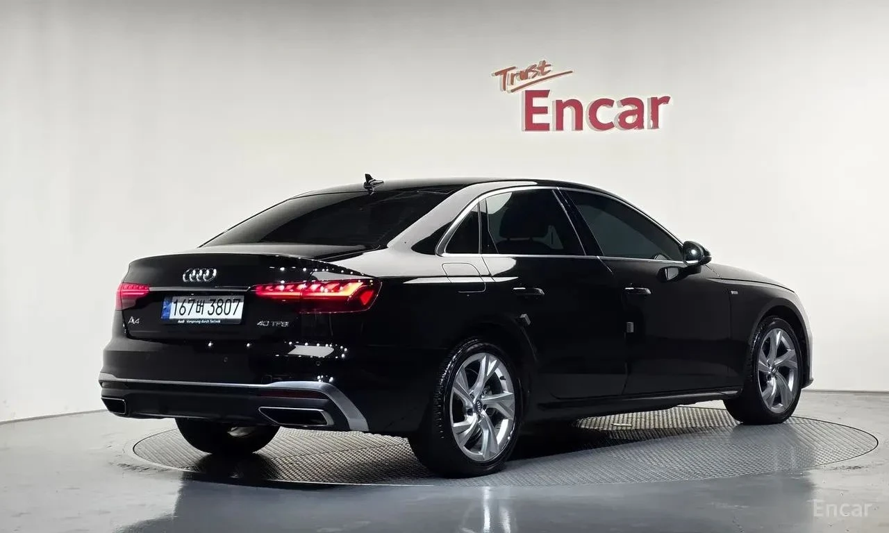 Audi A4, снимка 2 - Автомобили и джипове - 56727757