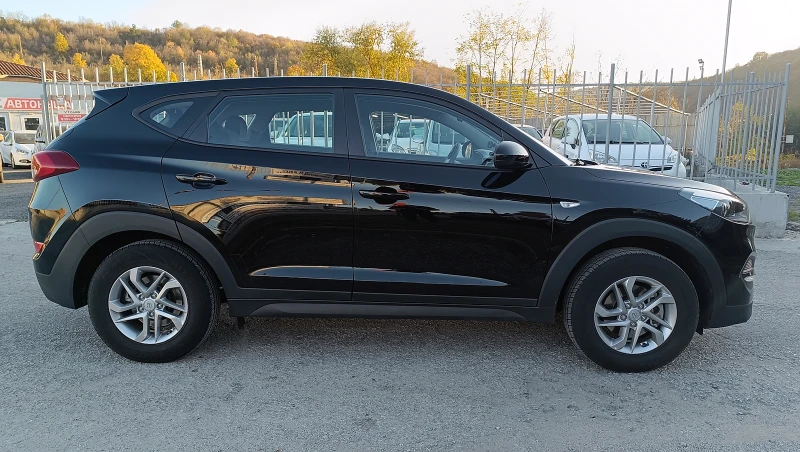 Hyundai Tucson 1.6i LPG, снимка 5 - Автомобили и джипове - 47882720