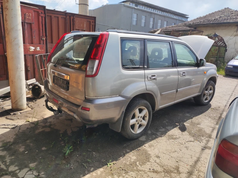 Nissan X-trail, снимка 3 - Автомобили и джипове - 50714661