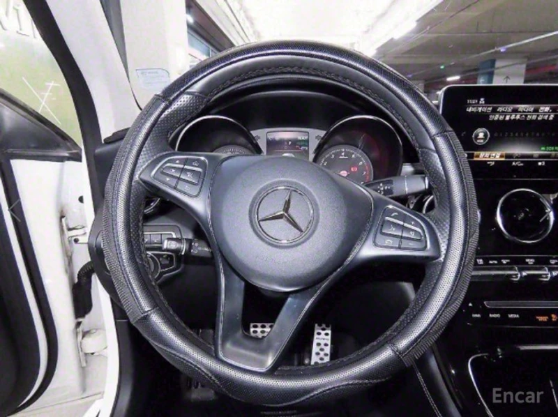 Mercedes-Benz GLC 350, снимка 8 - Автомобили и джипове - 53192027