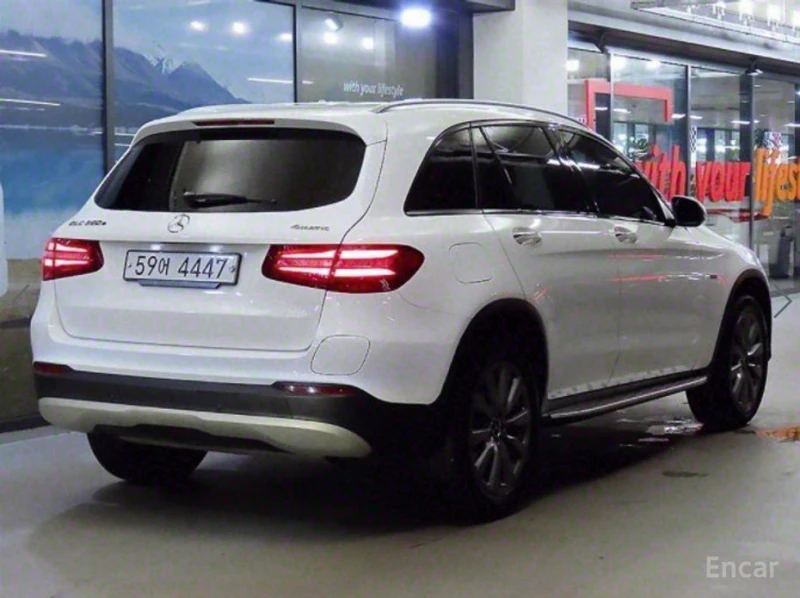 Mercedes-Benz GLC 350, снимка 4 - Автомобили и джипове - 53192027