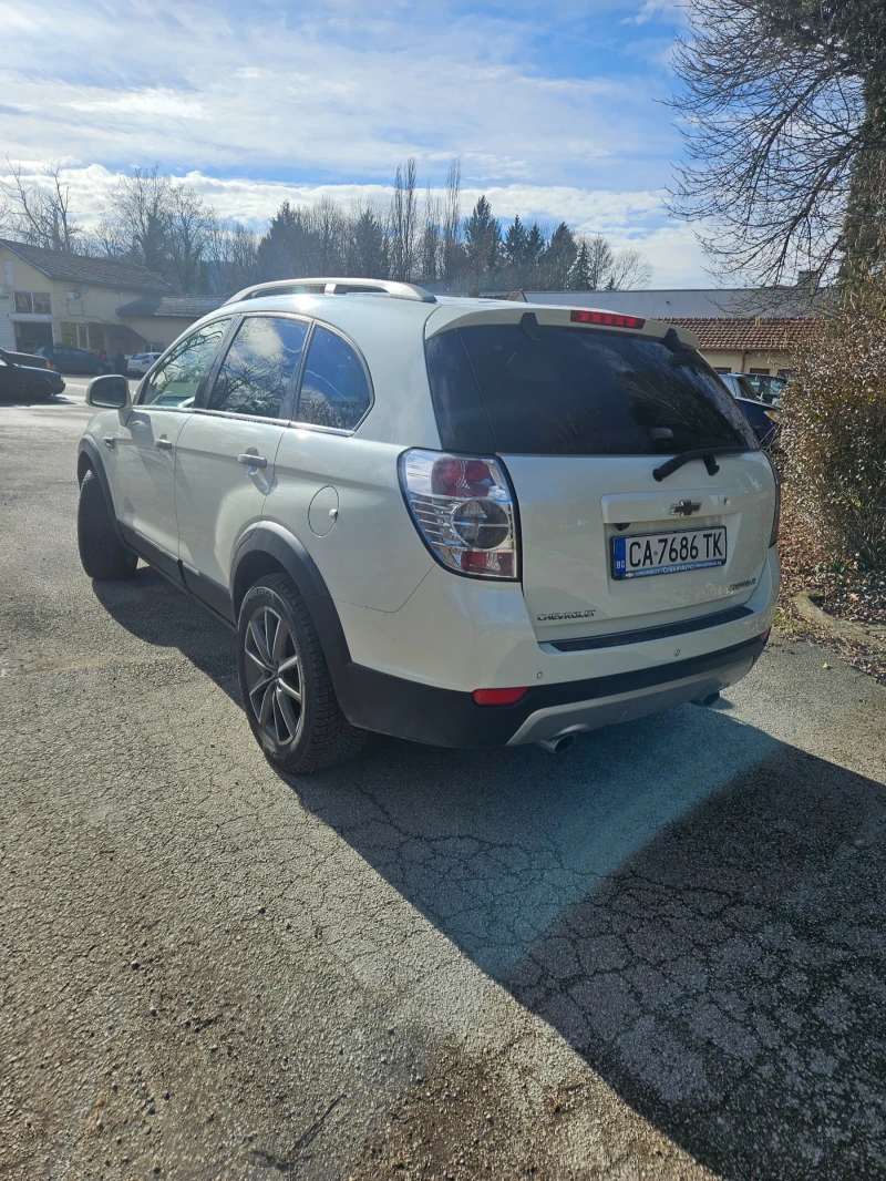 Chevrolet Captiva 2.2 дизел 184к.с, снимка 4 - Автомобили и джипове - 53269466