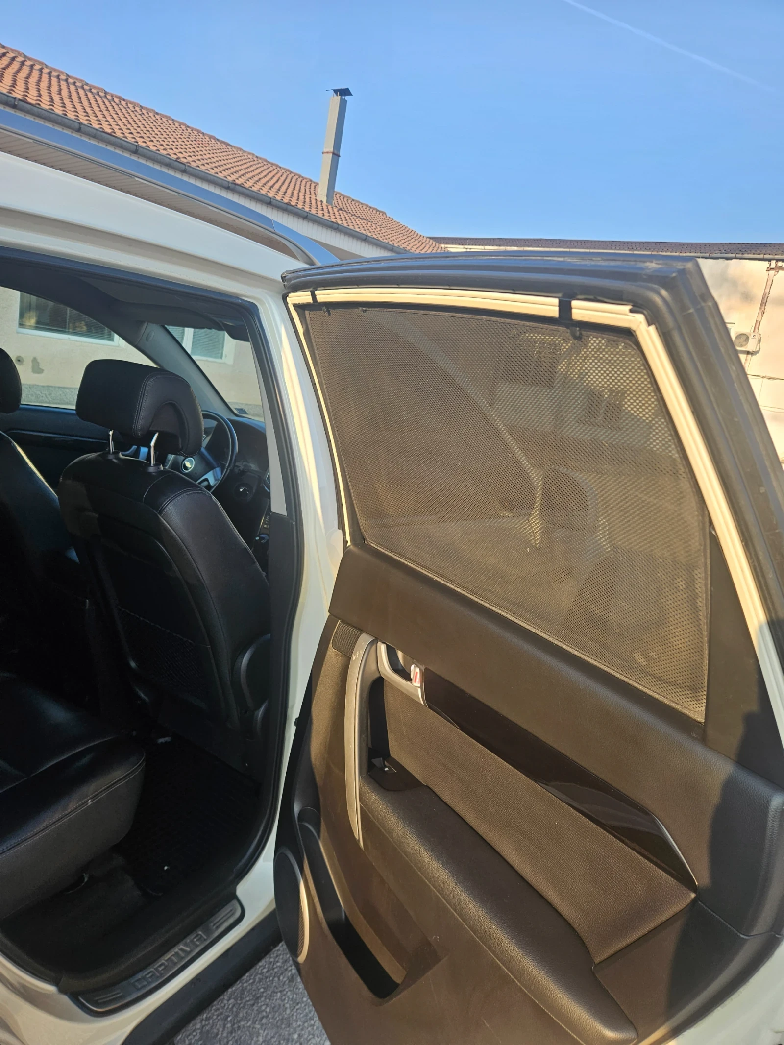 Chevrolet Captiva 2.2 дизел 184к.с, снимка 5 - Автомобили и джипове - 53345199