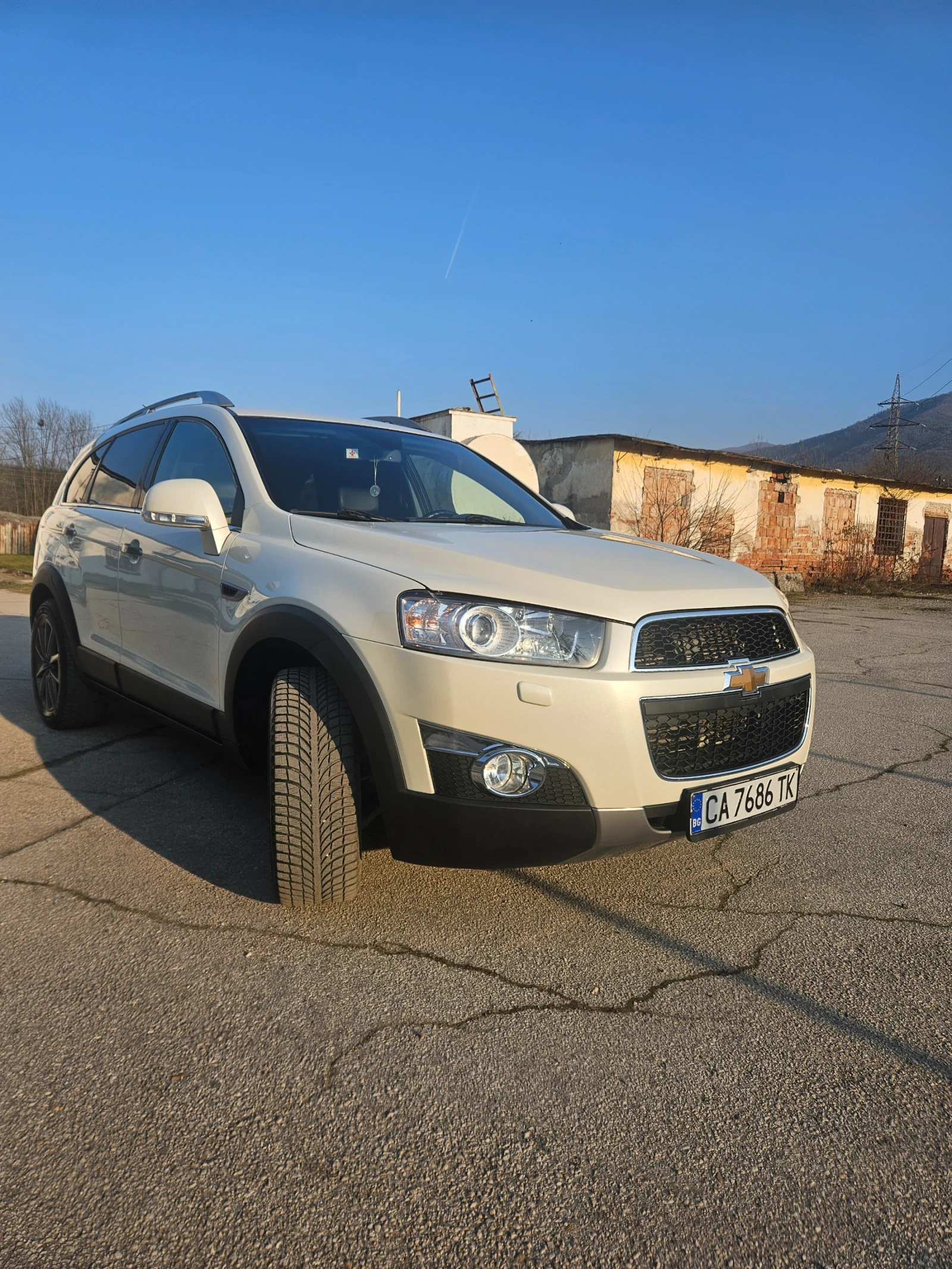 Chevrolet Captiva 2.2 дизел 184к.с, снимка 2 - Автомобили и джипове - 53345199