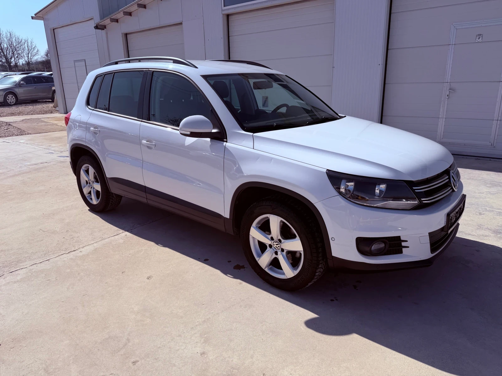VW Tiguan 2.0tdi * Highline* Navi* UNIKAT*  | Mobile.bg � ����������� 13
