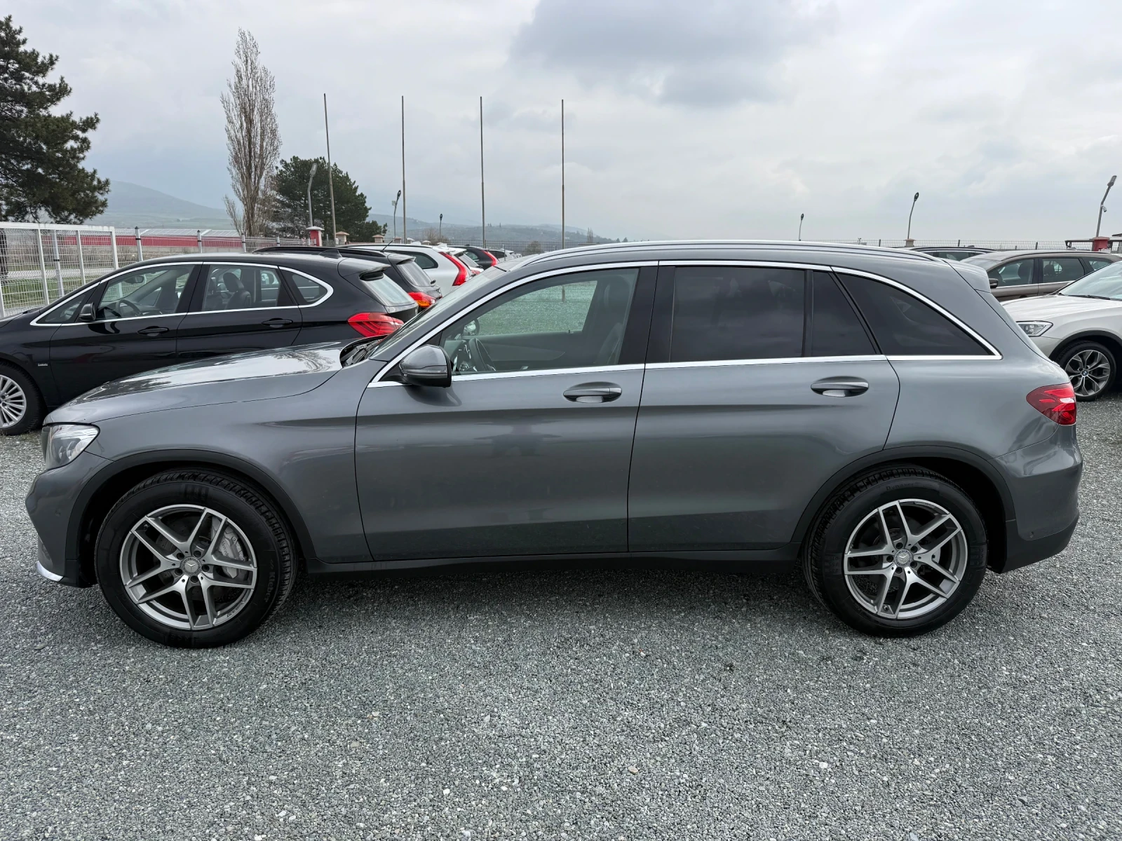 Mercedes-Benz GLC 250 (KATO НОВА)^(4-MATIC)^(AMG), снимка 9 - Автомобили и джипове - 54038858