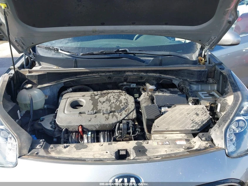 Kia Sportage 2.4l Lx, снимка 10 - Автомобили и джипове - 54094439