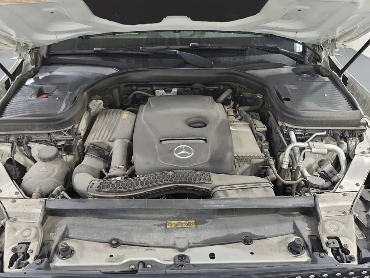 Mercedes-Benz GLC 300 AMG Line * Head Up * CARFAX * , снимка 15 - Автомобили и джипове - 54396570