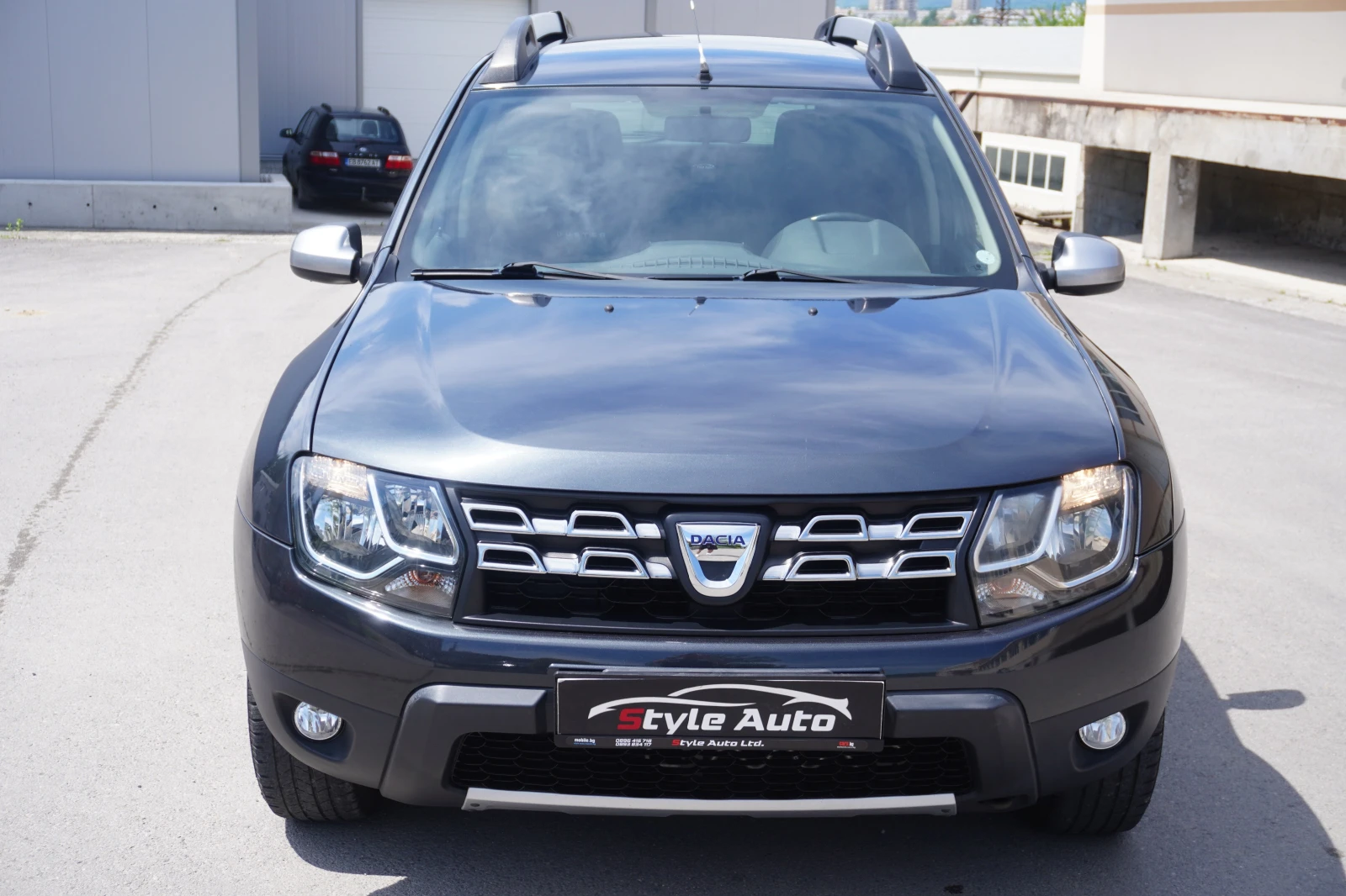Dacia Duster 1.6i 4WD NAVI, FACE, УНИКАТ!! !, снимка 8 - Автомобили и джипове - 54458782