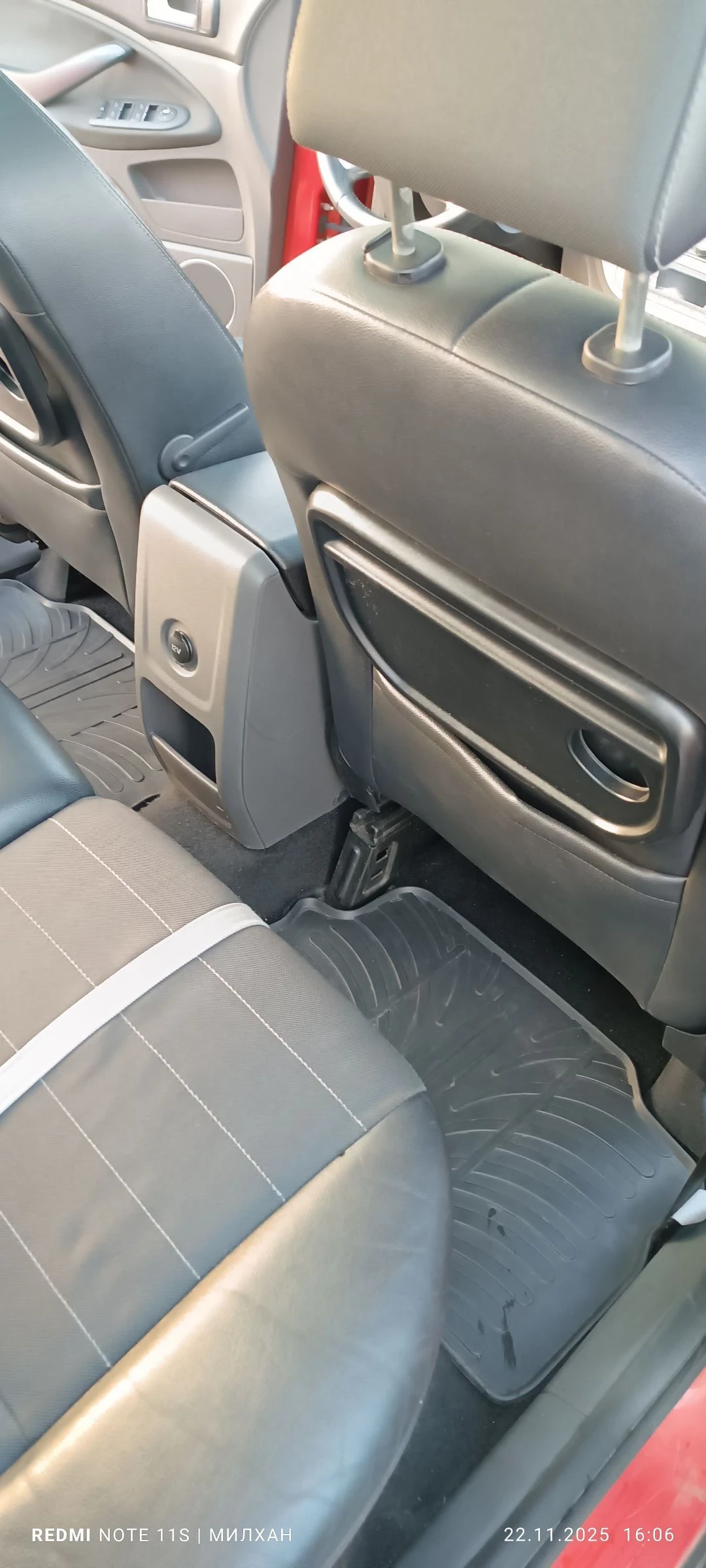Ford Kuga, снимка 13 - Автомобили и джипове - 54596101