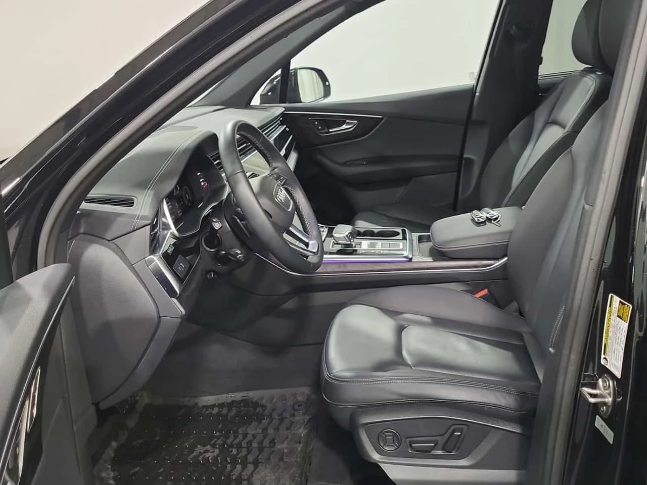 Audi Q7 * 45 TFSI QUATTRO * ДИСТРОНИК * АВТОКРЕДИТ * , снимка 9 - Автомобили и джипове - 54787460