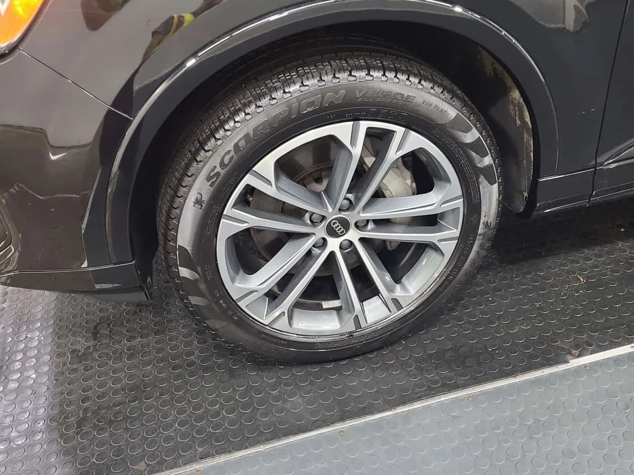 Audi Q7 * 45 TFSI QUATTRO * ДИСТРОНИК * АВТОКРЕДИТ * , снимка 7 - Автомобили и джипове - 54787460