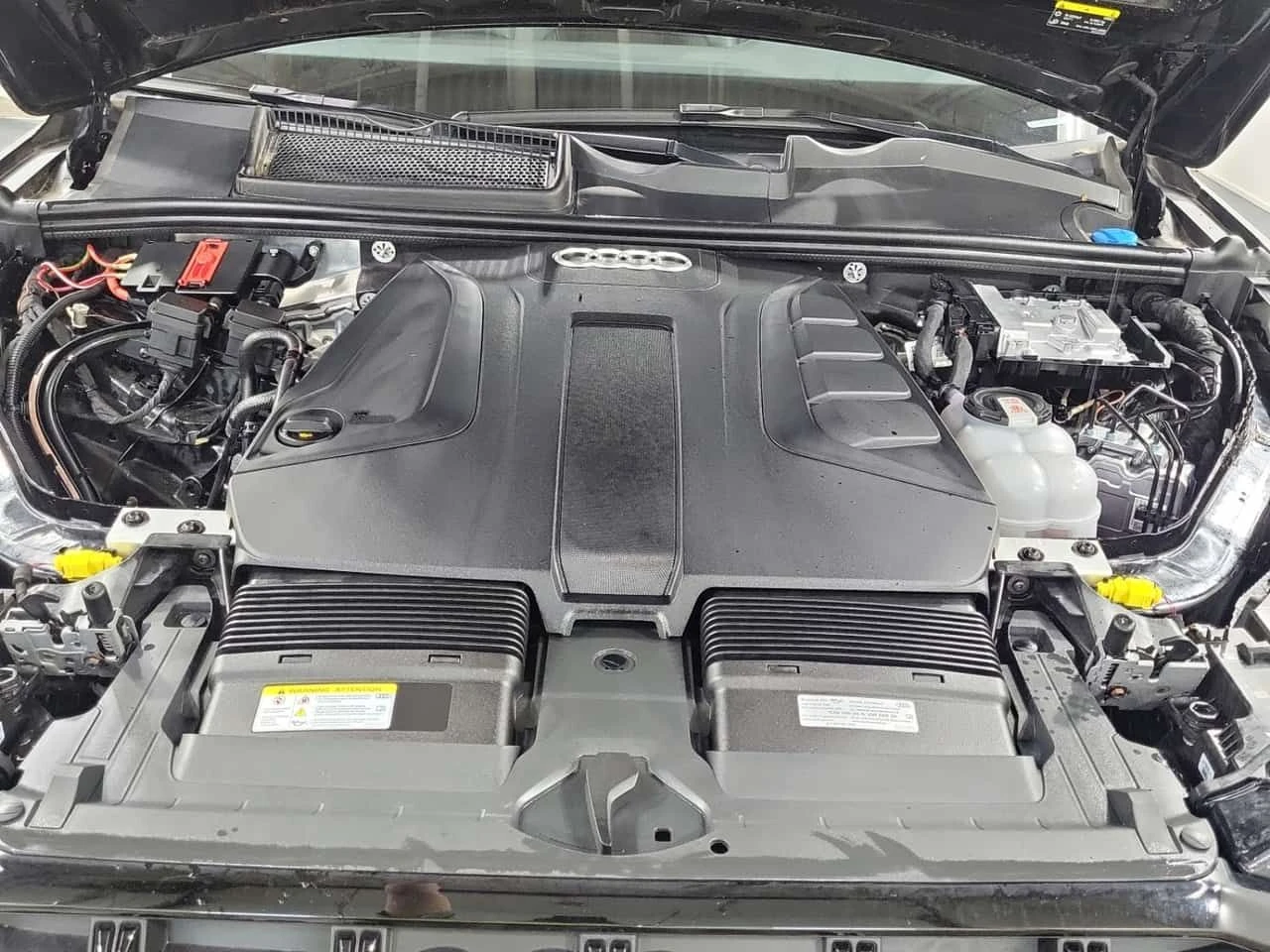 Audi Q7 * 45 TFSI QUATTRO * ДИСТРОНИК * АВТОКРЕДИТ * , снимка 17 - Автомобили и джипове - 54787460