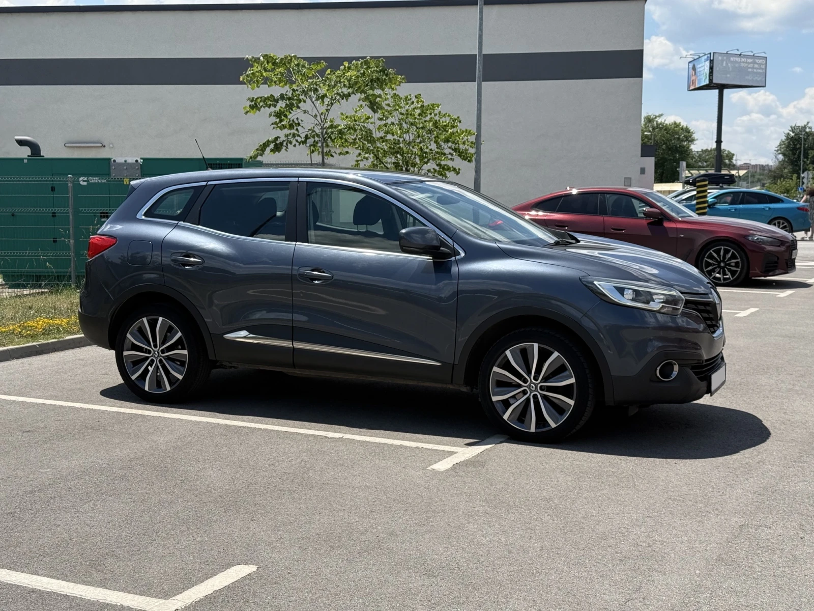 Renault Kadjar 1.6 dci , снимка 3 - Автомобили и джипове - 55191357