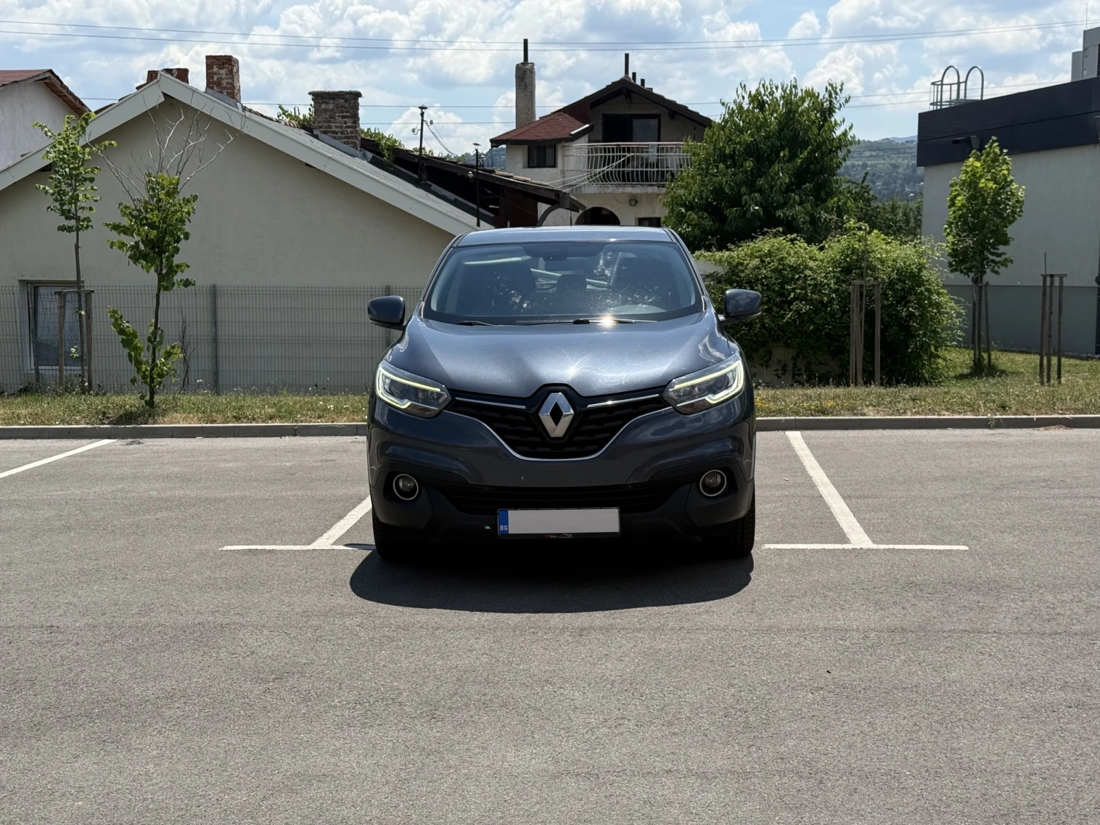 Renault Kadjar 1.6 dci , снимка 2 - Автомобили и джипове - 55191357